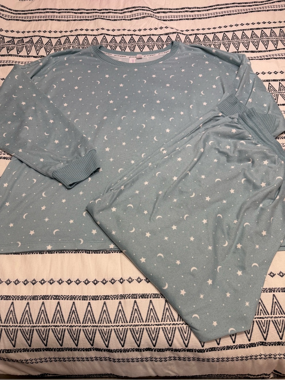 Women’s Cozy Star & Moon Pajama Set - Light Blue